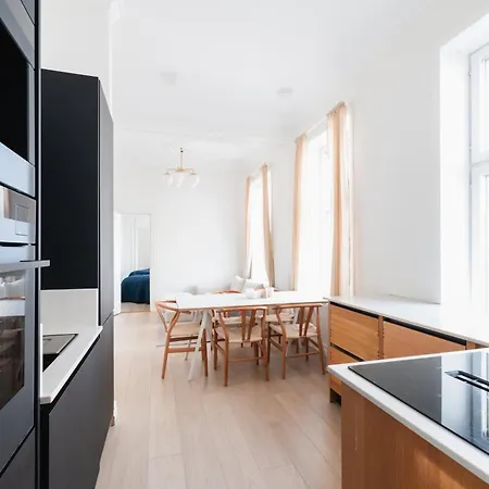 Dinbnb L Historical Luxury L Center L Renovated 2025 * Oslo