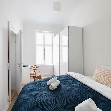 Dinbnb L Historical Luxury L Center L Renovated 2025 Leilighet *