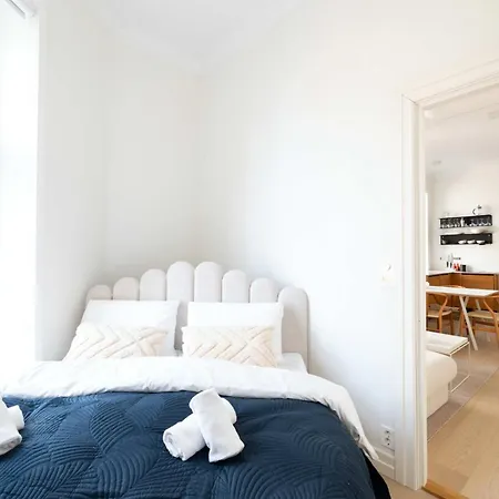 Dinbnb L Historical Luxury L Center L Renovated 2025 *